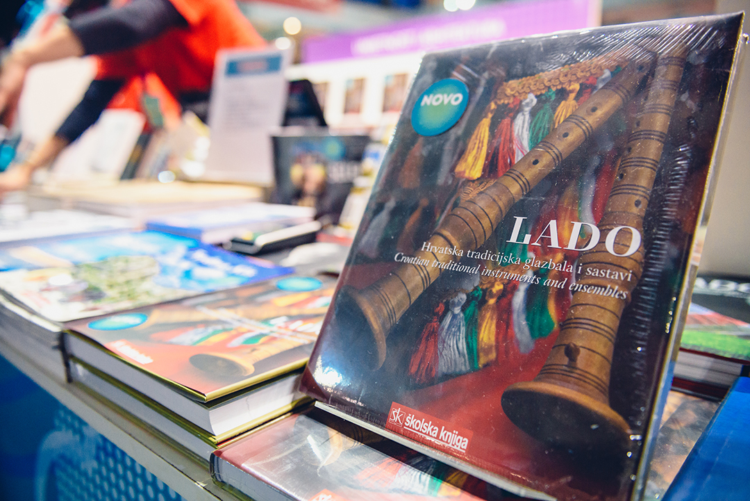 Predstavljena knjiga LADO - Hrvatska tradicijska glazbala i sastavi